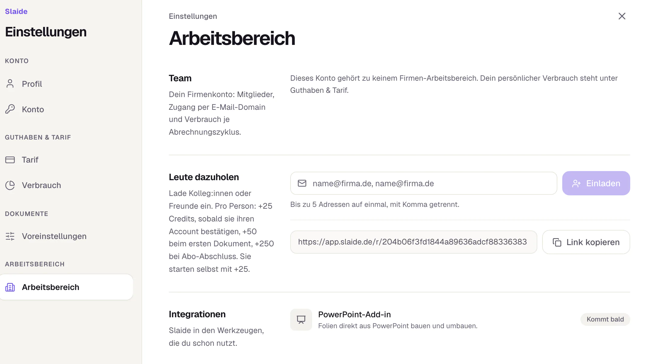 Die Einstellungen von Slaide, Bereich Arbeitsbereich: die Karte „Leute dazuholen“ mit dem Feld für E-Mail-Adressen, dem Knopf Einladen, dem persönlichen Einladungslink und dem Knopf Link kopieren.